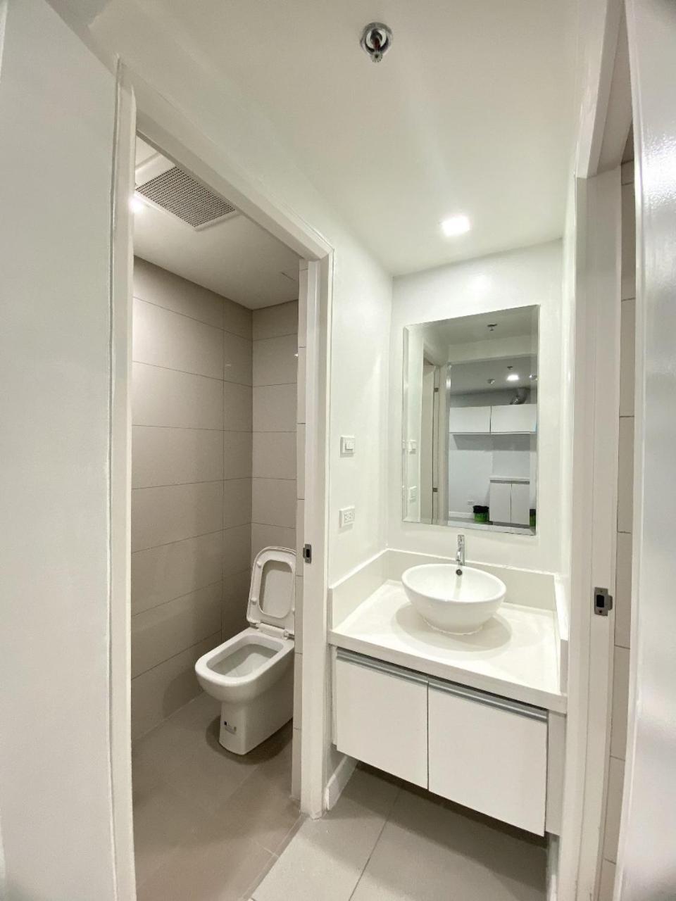 Sapphire Seaview Park Aparthotel Manila Bagian luar foto